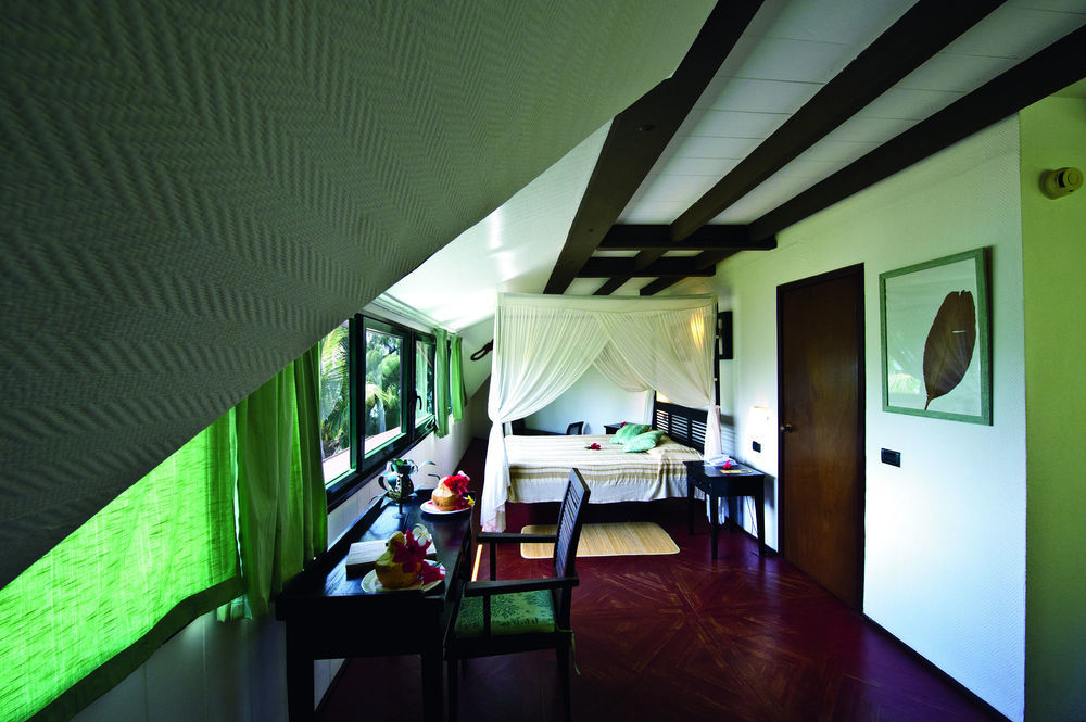 New Emerald Cove Hotel Baie Sainte Anne Zewnętrze zdjęcie
