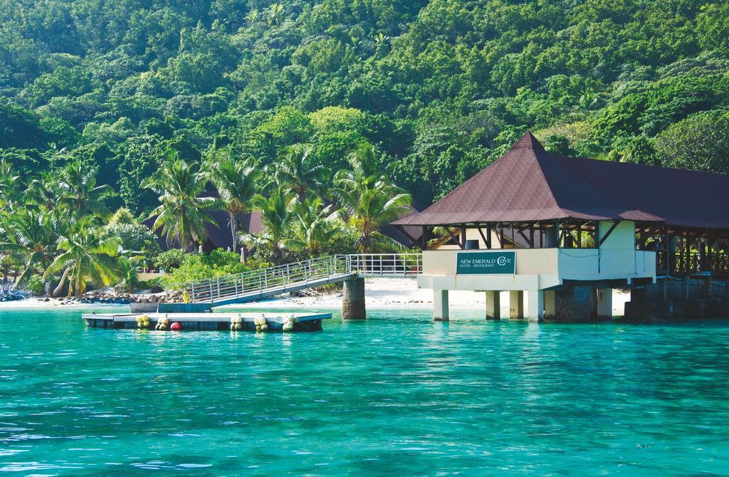 New Emerald Cove Hotel Baie Sainte Anne Zewnętrze zdjęcie